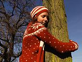 [tree+hugger.jpg]