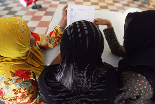 Isteri Wanita Kesepian http://www.eyriqazz.com/2010/09/malang-isteri