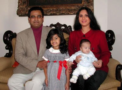 meenakshi sheshadri divorce