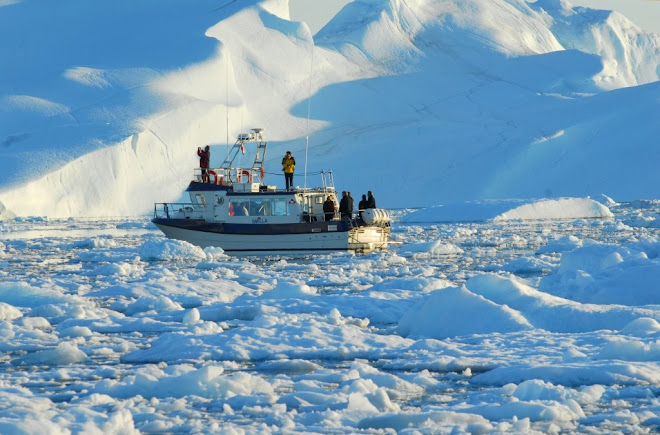 barco entre hielo sermeq
