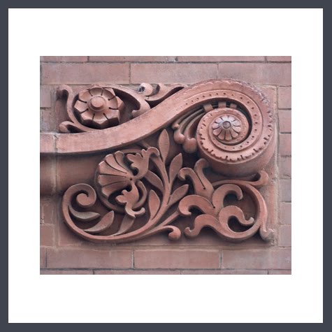 CHICAGO ARCHITECTURE in the Loop: Daniel Burnham. A New Assistant. CHICAGO ARCHITECTURE in the Loop: Daniel Burnham. A New Assistant.