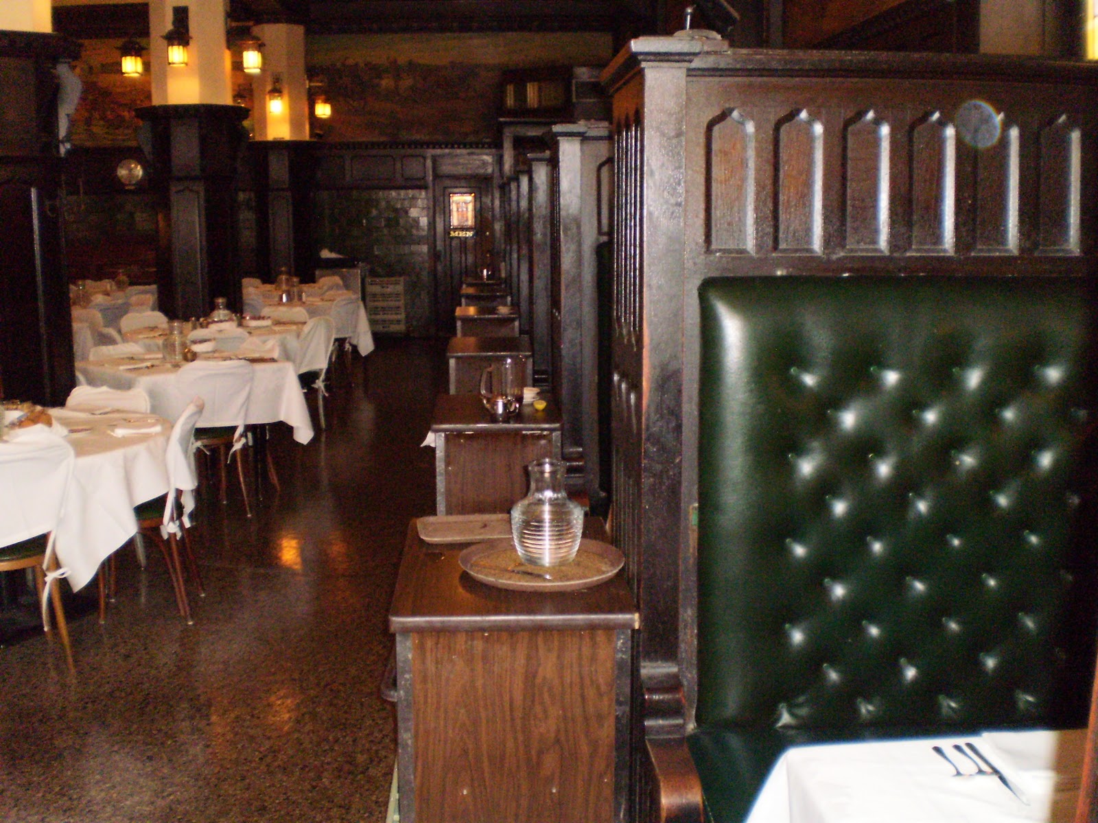 MAD MEAT GENIUS HOTEL SAVOY