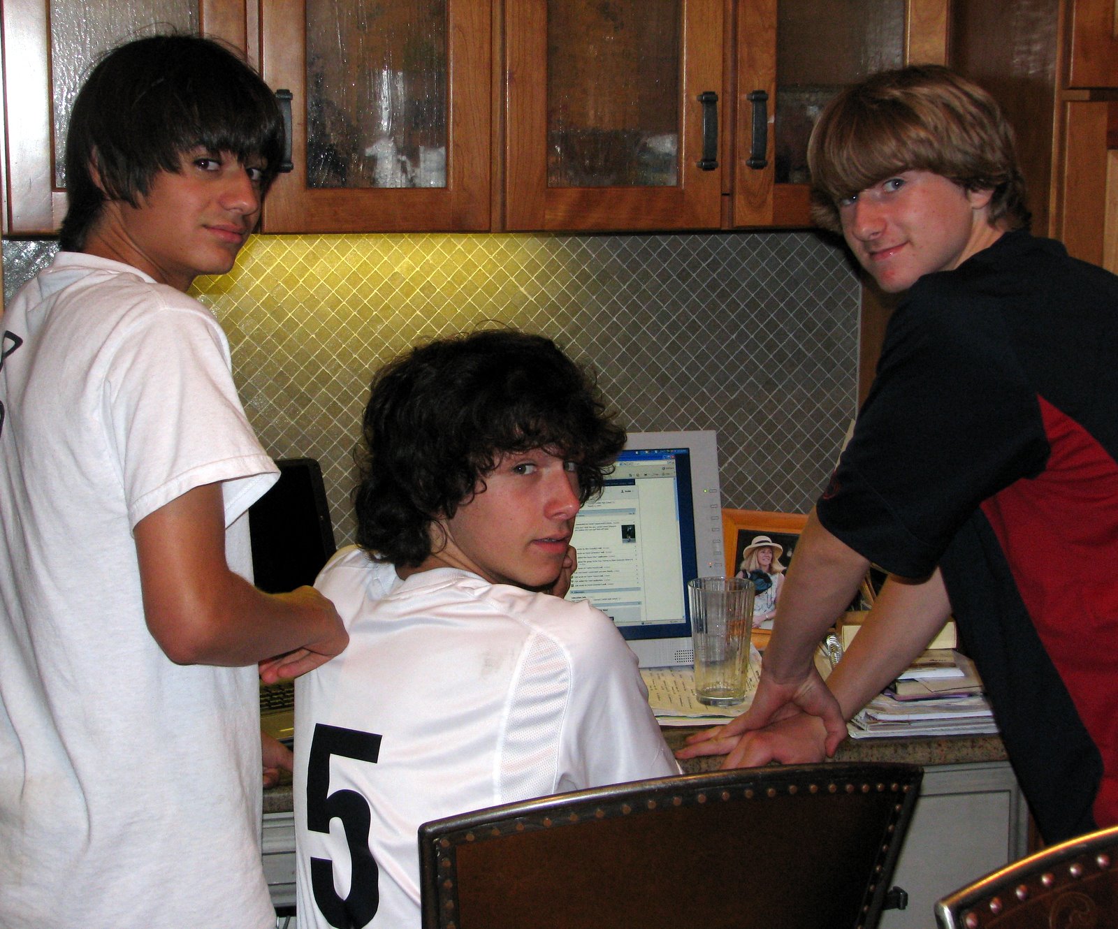 [2007-07-28+232209+0.JPG]