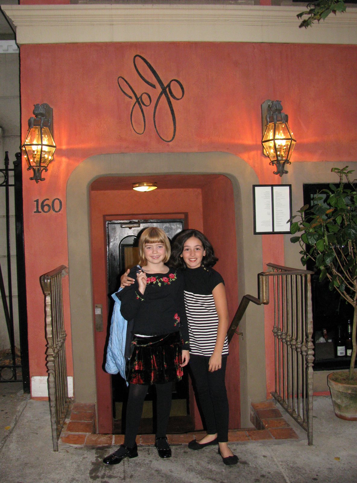 [2009-09-26+182516+5.JPG]