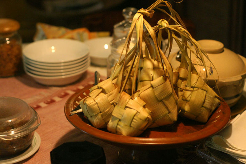 800px-Ketupat2.jpg