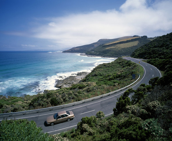 [great_ocean_road_australia.jpg]
