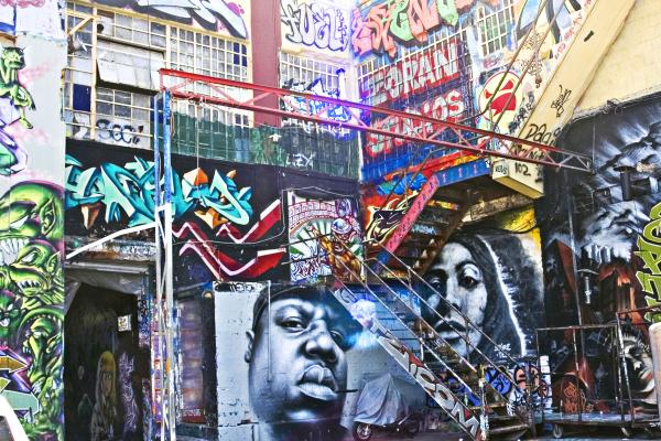 [graffiti-bridge-tracy-smith.jpg]