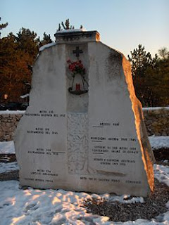 lapide alla memoria delle vittime italiane delle foibe, foiba di basovizza