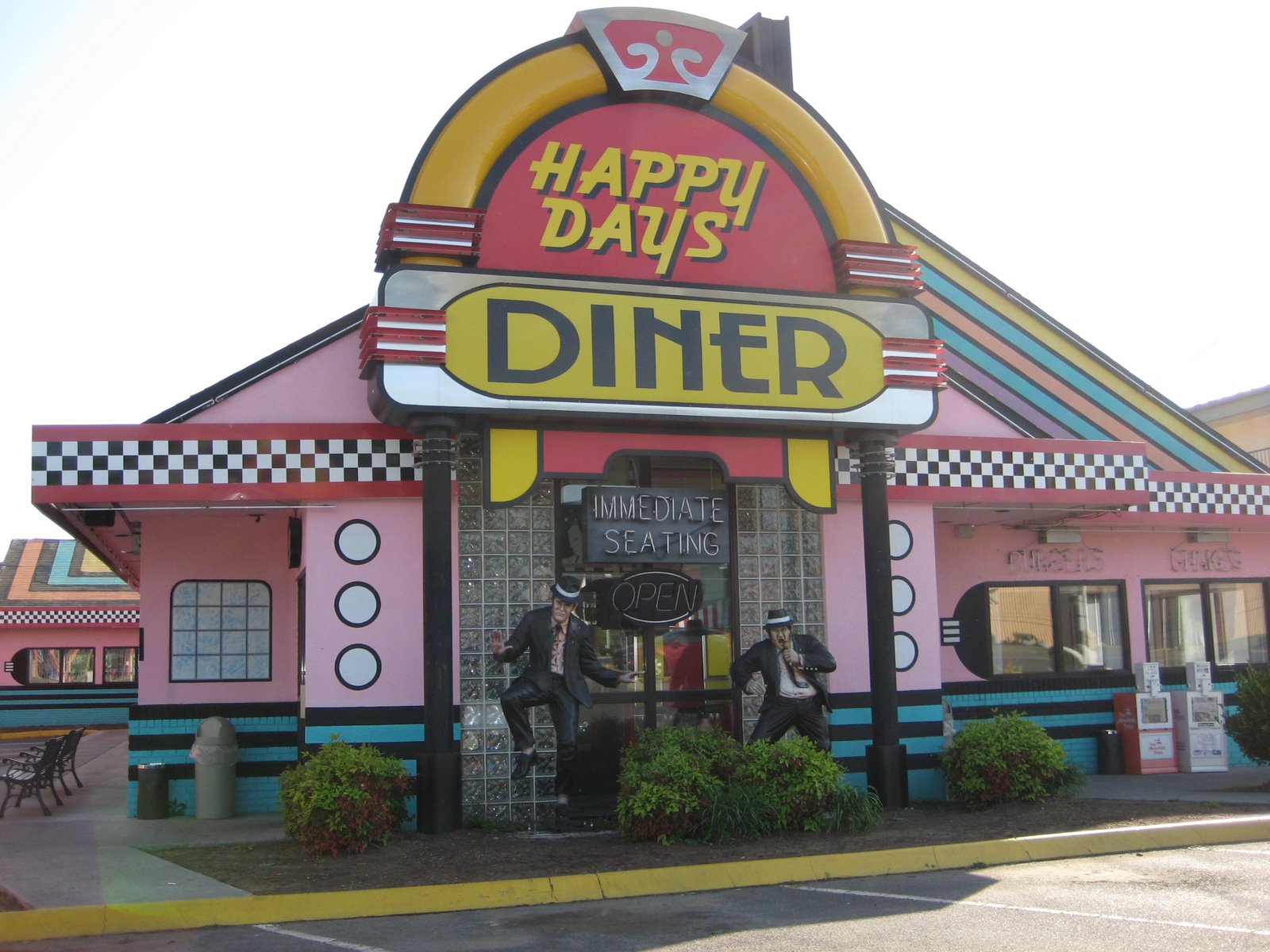 [Happy+Days+Diner+(2).JPG]
