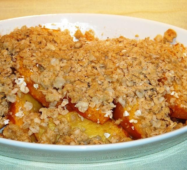 Diabetics Rejoice! Easy and Quick Peach Crisp