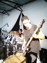 Djulios Cesar: Baixo