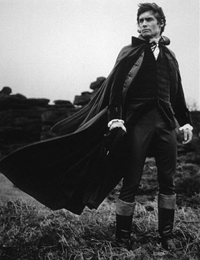 wuthering heights compared to frankenstein Thematically, the divided self is one of the most interesting themes within both novels and is of great importance to the development or ruin of the characters in both ‘wuthering heights’ and ‘frankenstein’. wuthering heights compared to frankenstein Thematically, the divided self is one of the most interesting themes within both novels and is of great importance to the development or ruin of the characters in both ‘wuthering heights’ and ‘frankenstein’.