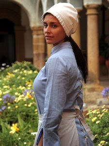 Andrea Montenegro como empleada