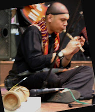 Joey Bangun in The Art Karo Traditional Music