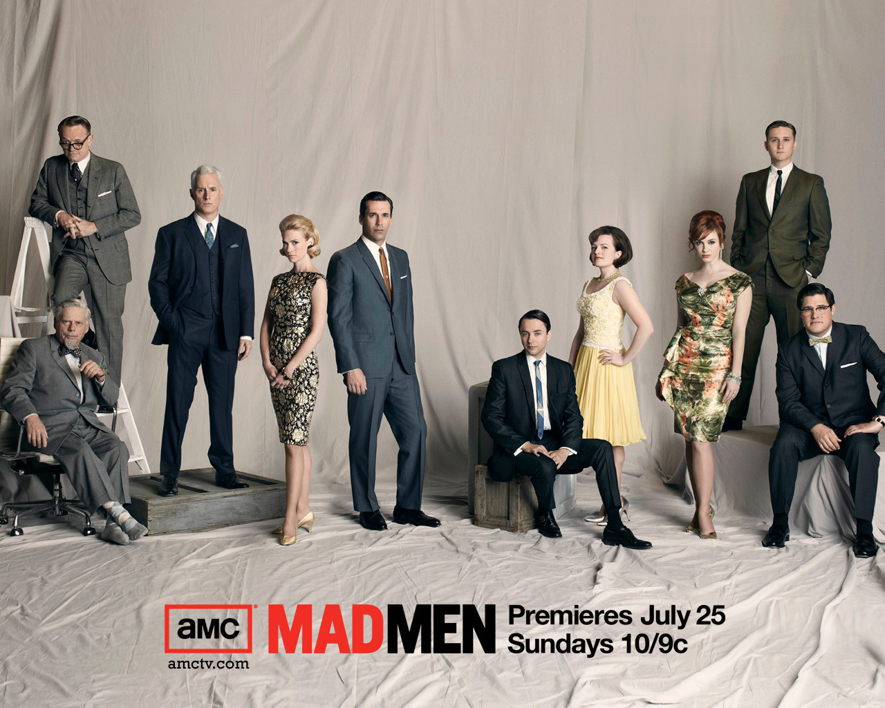 http://4.bp.blogspot.com/_gt0u3k5-_gE/TMBF2FVtIII/AAAAAAAAAMA/KxO5dFzJej4/s1600/Mad-Men-season-4-wallpaper-mad-men-13841487-1280-1024.jpg