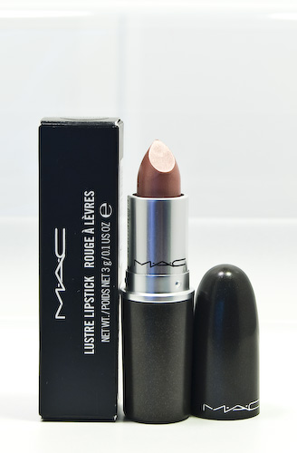 [mac%20lustre%20lipstick%20embraceable.jpg]