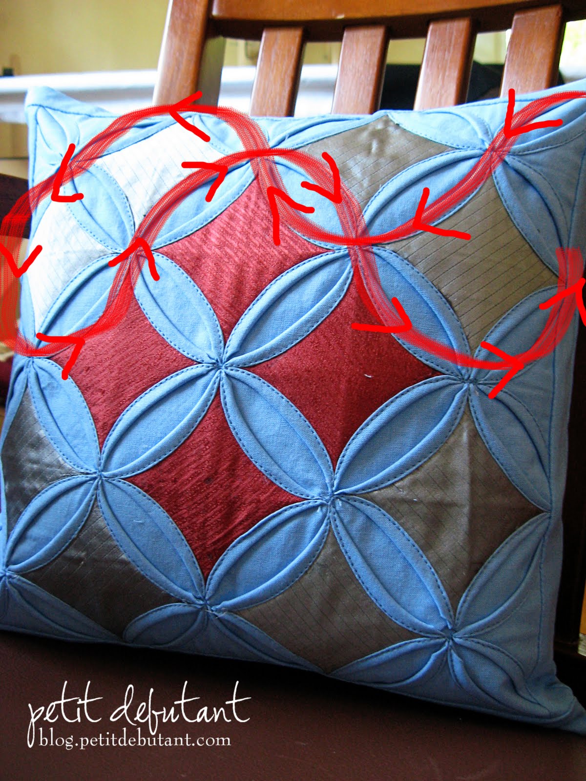 Petit Debutant Cathedral Window Pillow