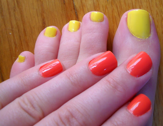 nail & toenail polish color combos
