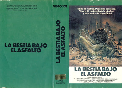 مجموعة كبيرة من بوسترات افلام الرعب القديمة أبحث عن فلمك Bestia+bajo+asfalto