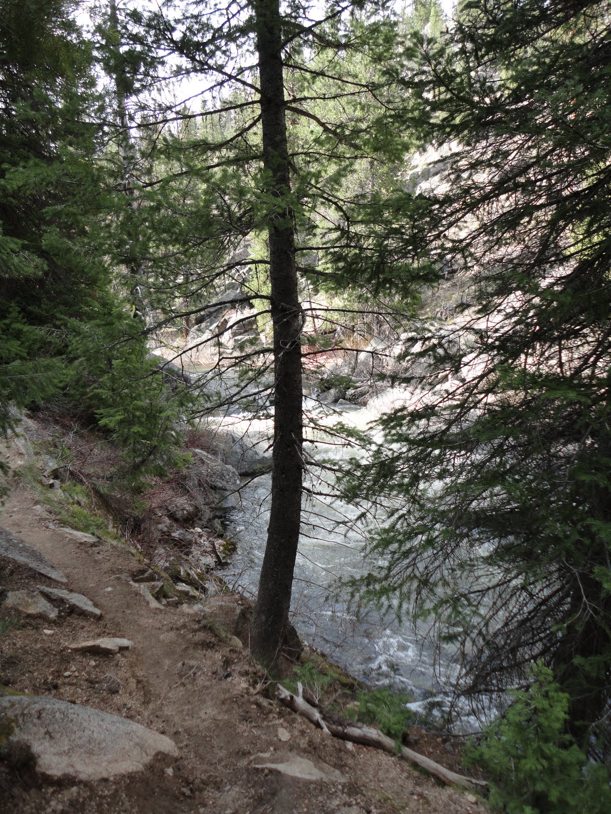 Josh's hikes Crooked River Trail.