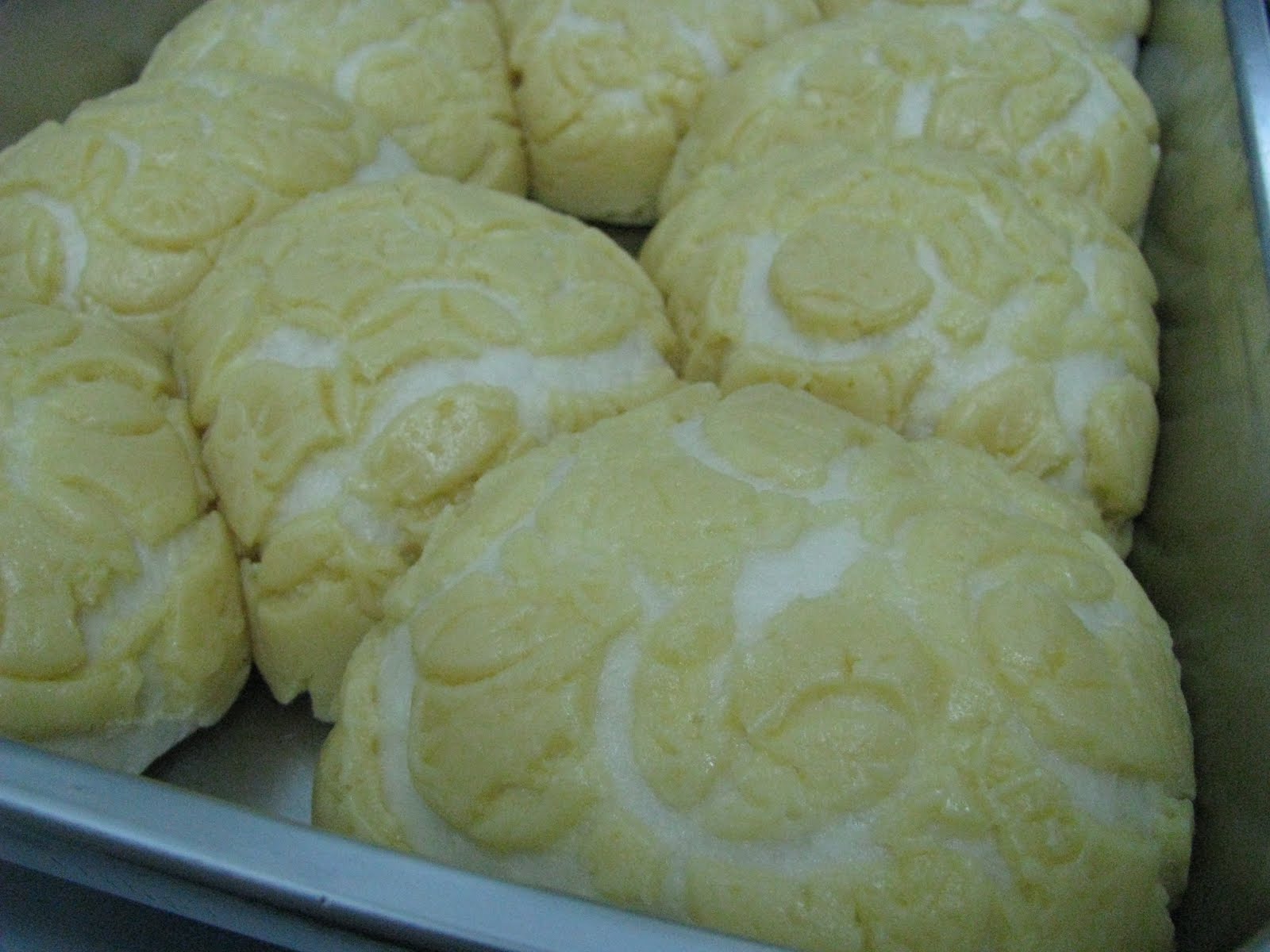 Japanese Melon Pan With Creamy Chocolate Filling