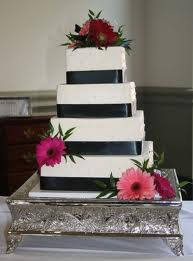 square wedding cakes pictures