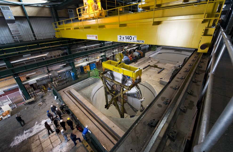 [lhc13.jpg]