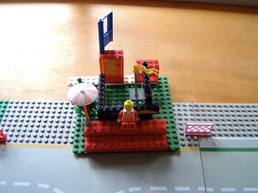 [lego+cafe.jpg]