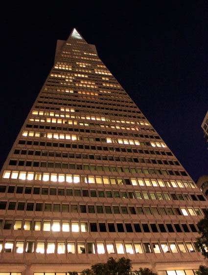 [pyramid.jpg]