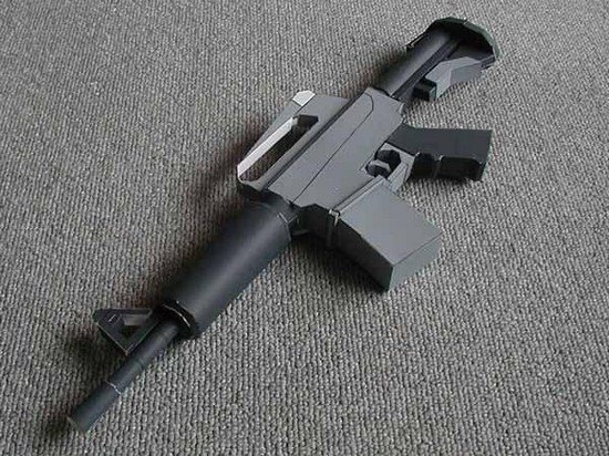 [model-guns-2808.jpg]