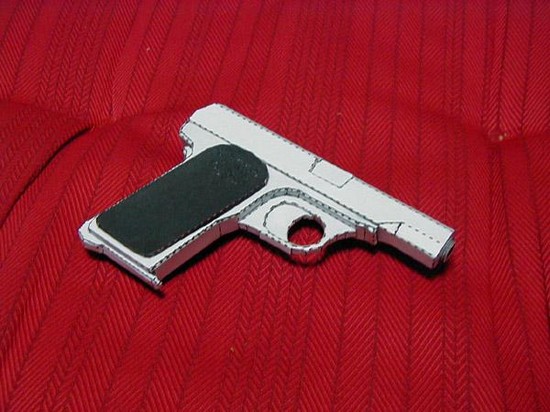 [model-guns-2508.jpg]