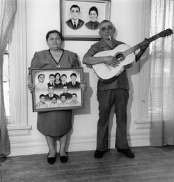 INTERVIEW: "Robert Hirsch with Milton Rogovin (2004)"