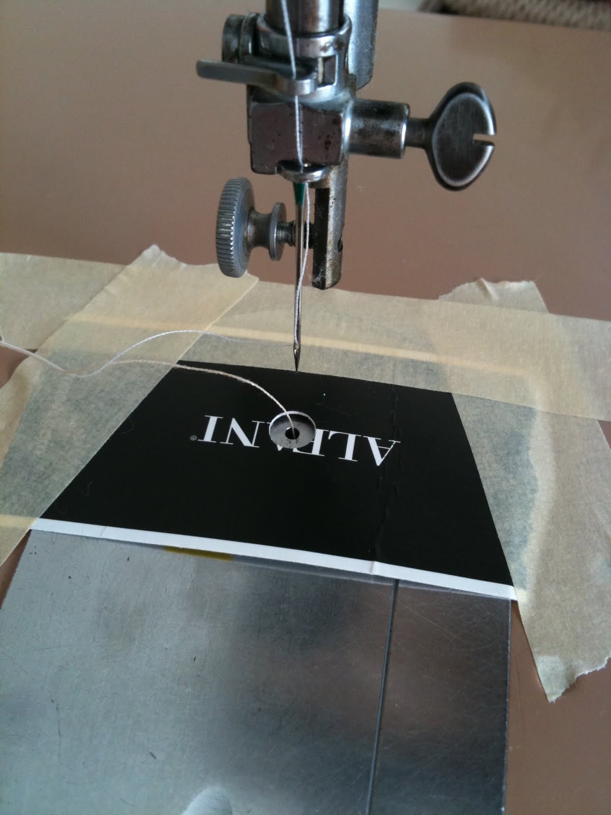 A Few Scraps Free Motion Quilting Feed dogs