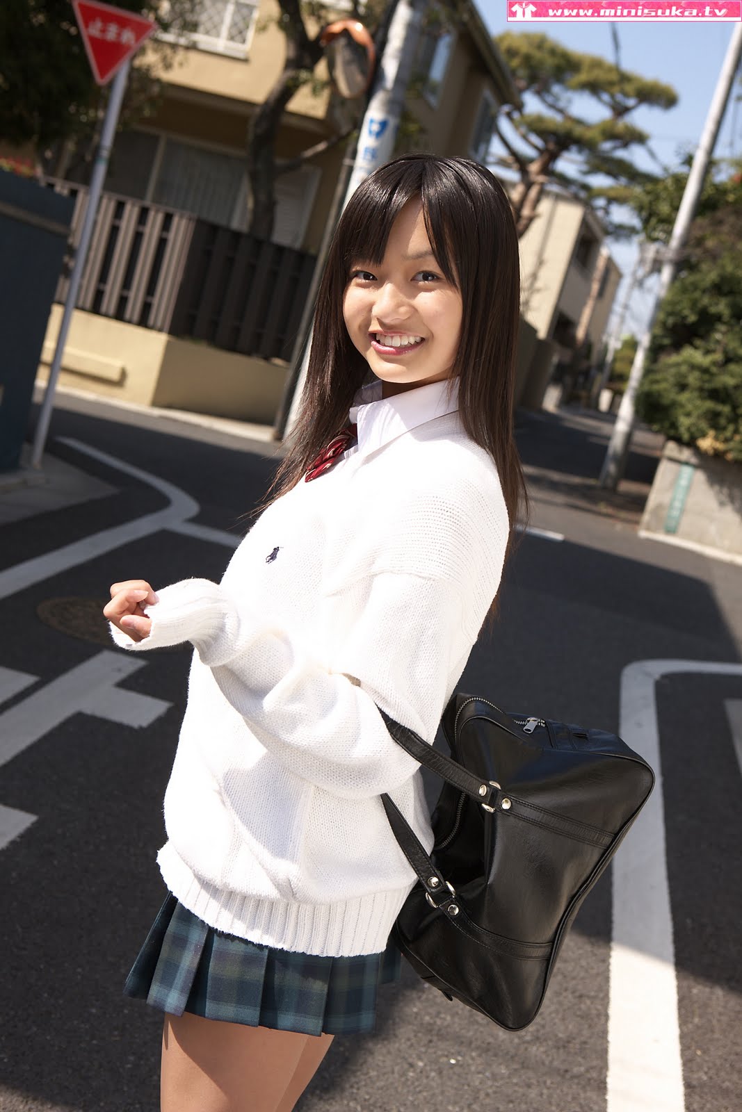 Mayumi+Yamanaka Mayumi Yamanaka in winter school uniform | japanese girls 2011