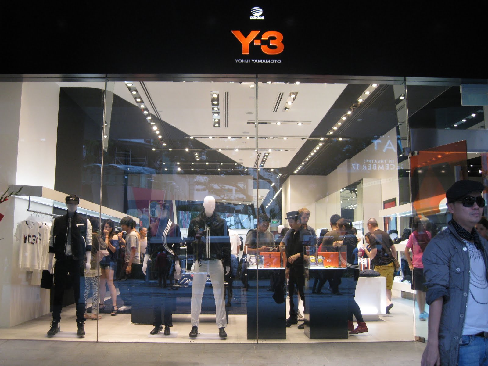 y3 singapore store