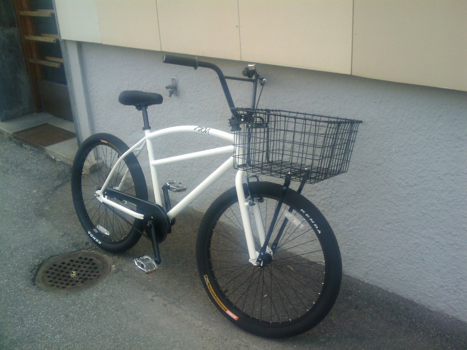 [2009-08-10+17.09.27-714454.jpg]