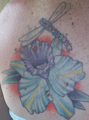 Small+dragonfly+tattoos+for+women