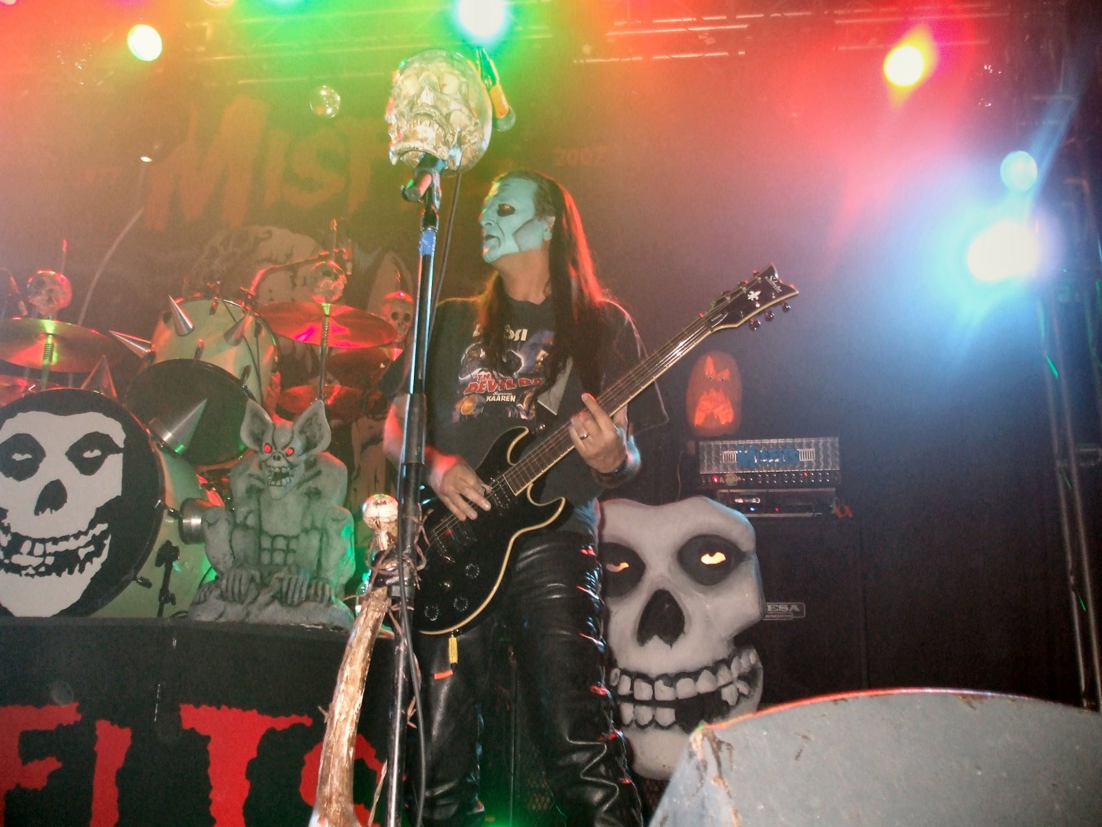 [speedealermisfits+030.jpg]