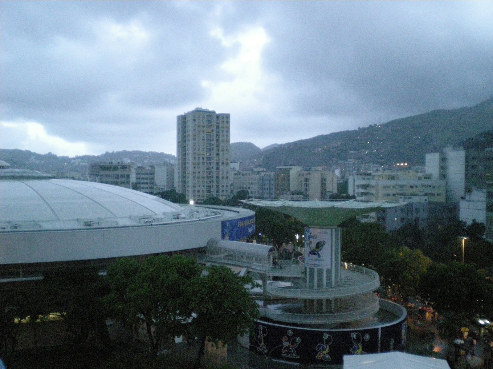 [DSCN1025.JPG]