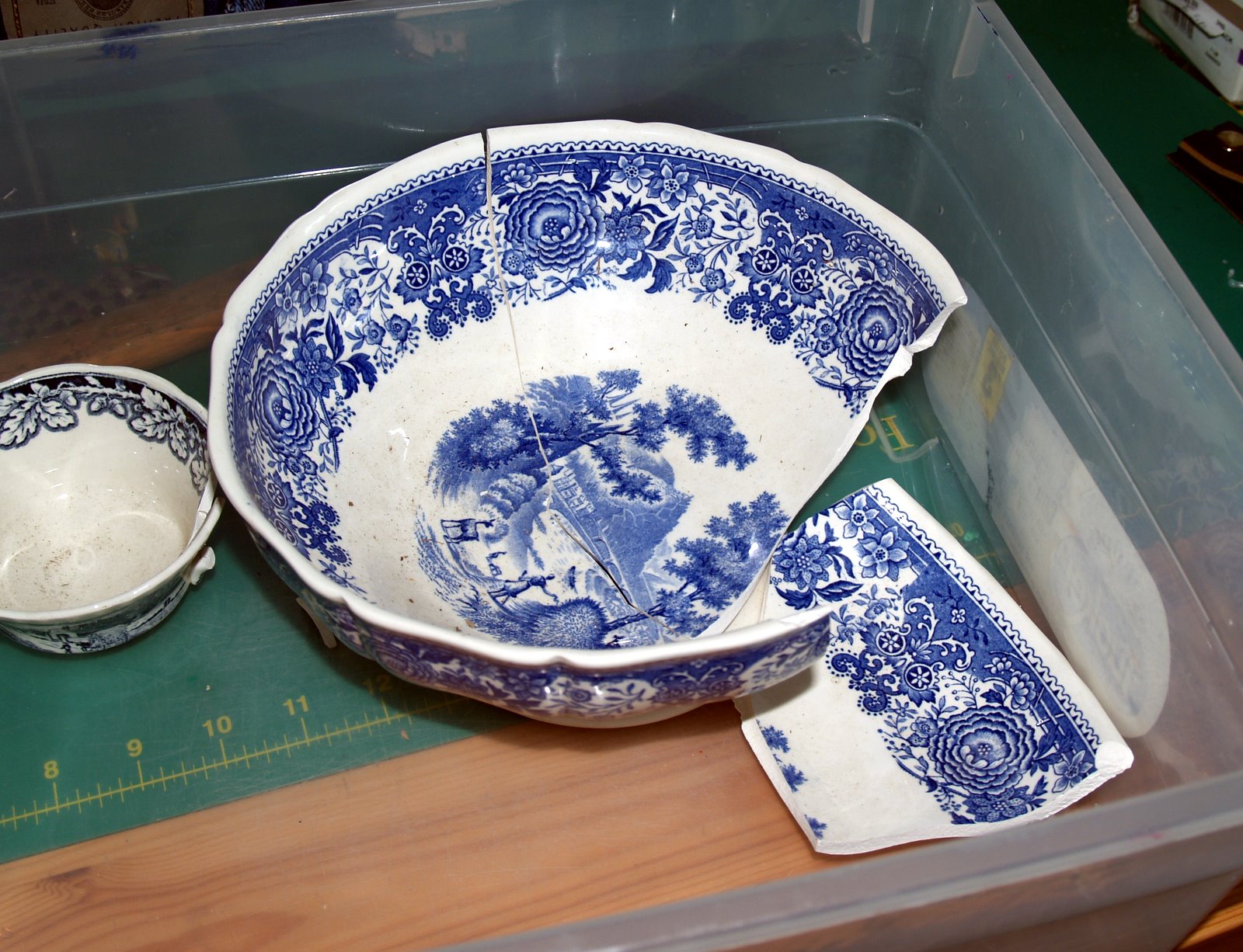 SassySeamstress Broken Dishes Break My Heart.