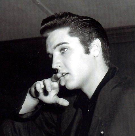 [elvis.ro_12.jpg]