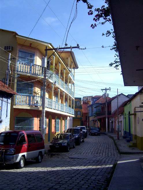 Visita a Isla de Flores, capital de Petén, Guatemala