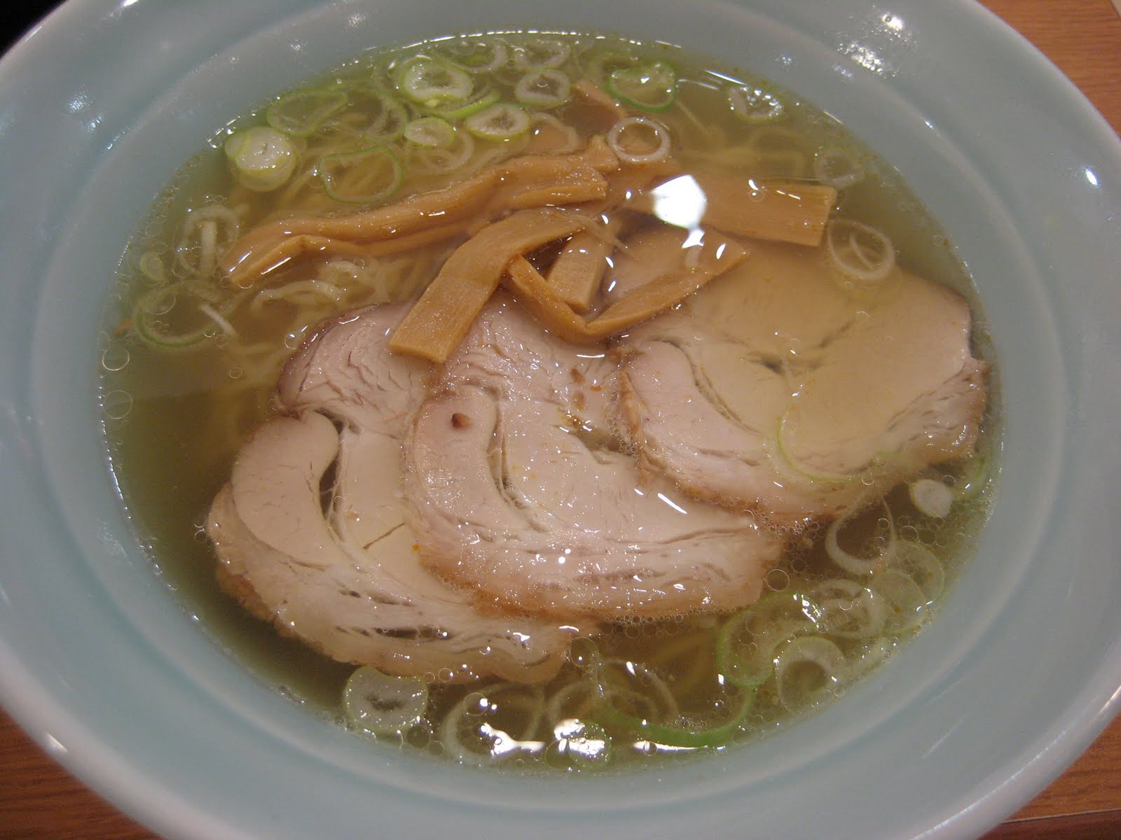 北東北 ラーメン写真館 秋田市御所野イオン内 東京まんぷくラーメン