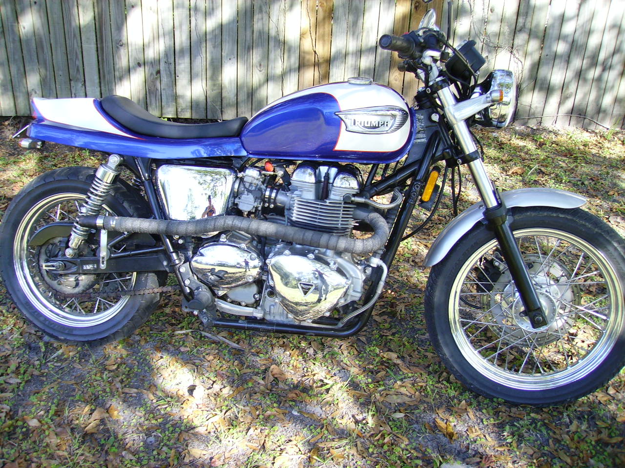 Flat Track Seats For Bonneville Scrambler Bonnefication