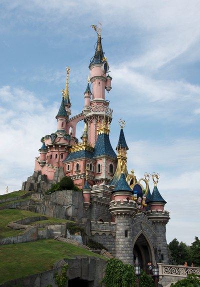disneyland california castle. Disneyland California Castle.