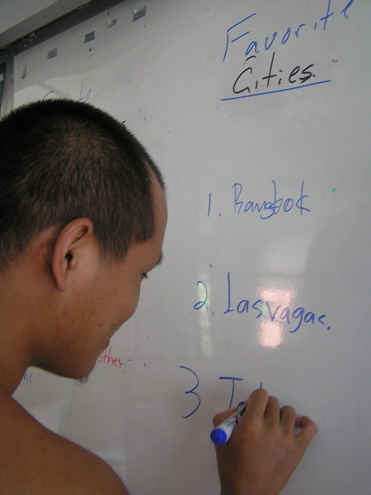 Writing essay papers picture