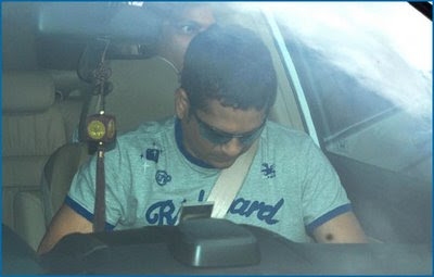 God of cricket Sachin Tendulkar Inside the car God of cricket Sachin Tendulkar Inside the car
