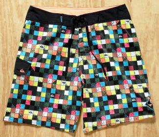 [quiksilver+coolout+boradshorts.JPG]