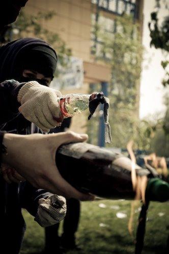 [Cocktail-Molotov.JPG]