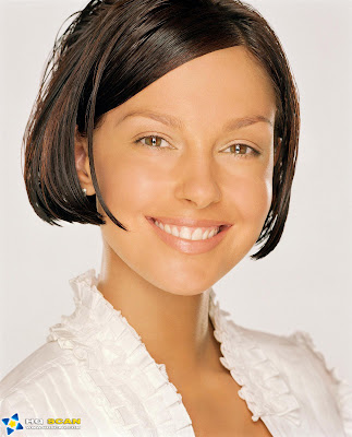 Ashley Judd face